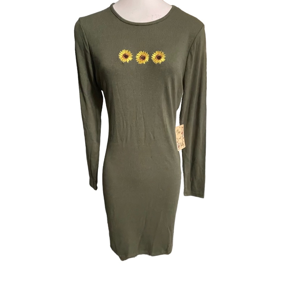 Vine and Valley LS Dress Size Large